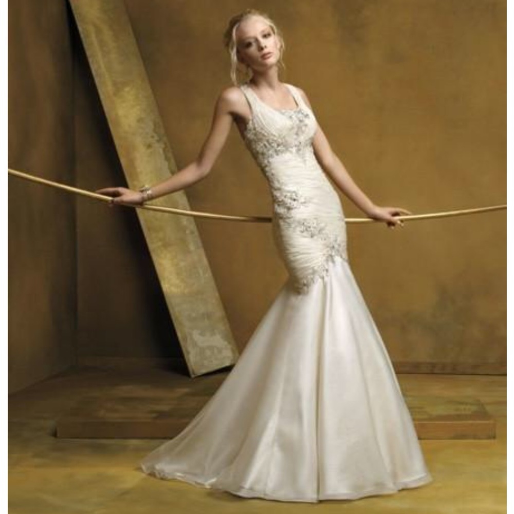 Coco Anais Sample Gown SZ 12 AN138 Mermaid Beaded